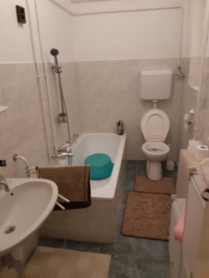 Lacihaz Igal Luaran gambar
